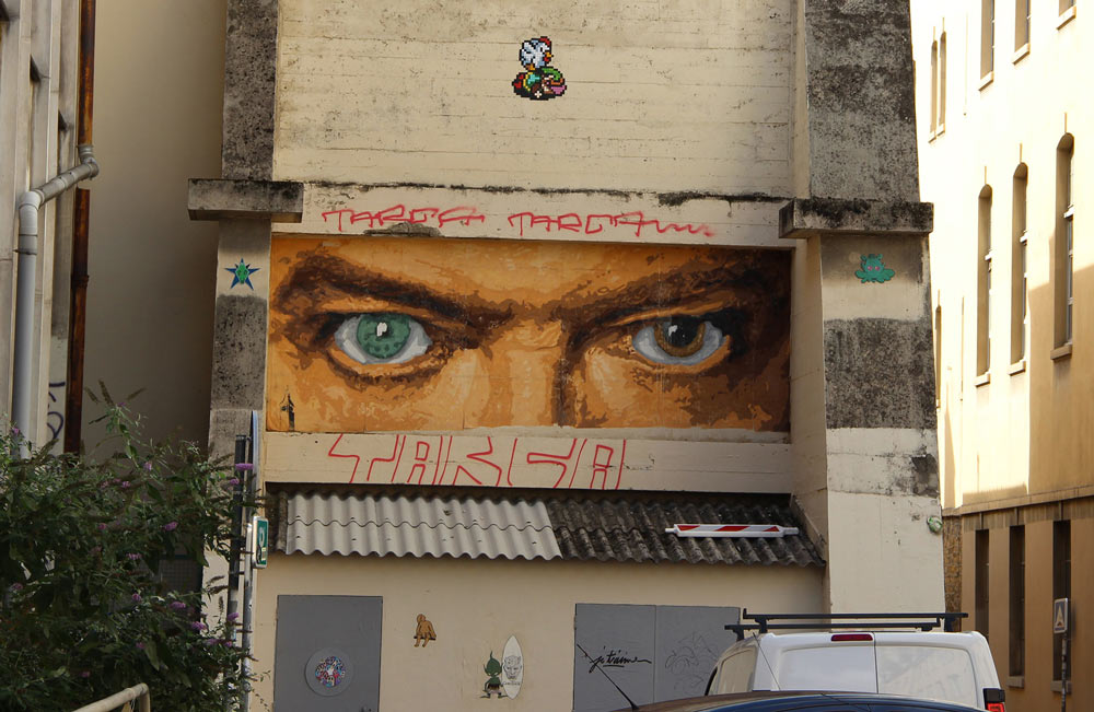 Street art sur les pentes de la Croix-Rousse © LV